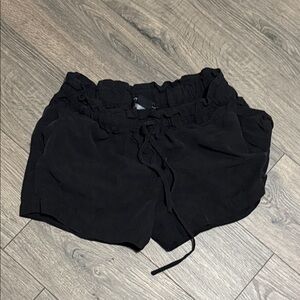 Hatch Black High Waist Women's Shorts xs